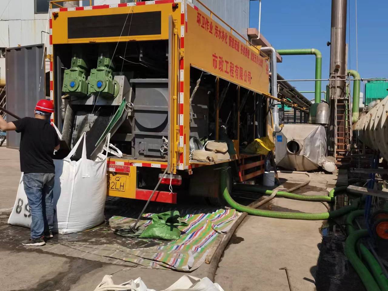 日喀则淤泥压干处理